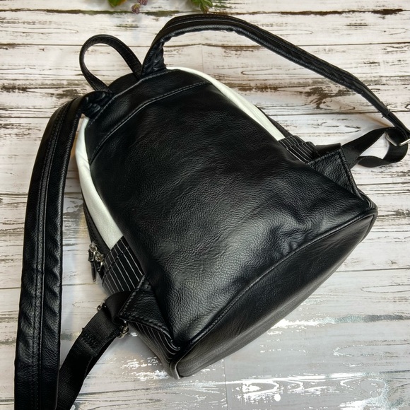 SOLD Loungefly Nightmare Before Christmas Jack Skellington Mini Backpack SOLD - Picture 14 of 15